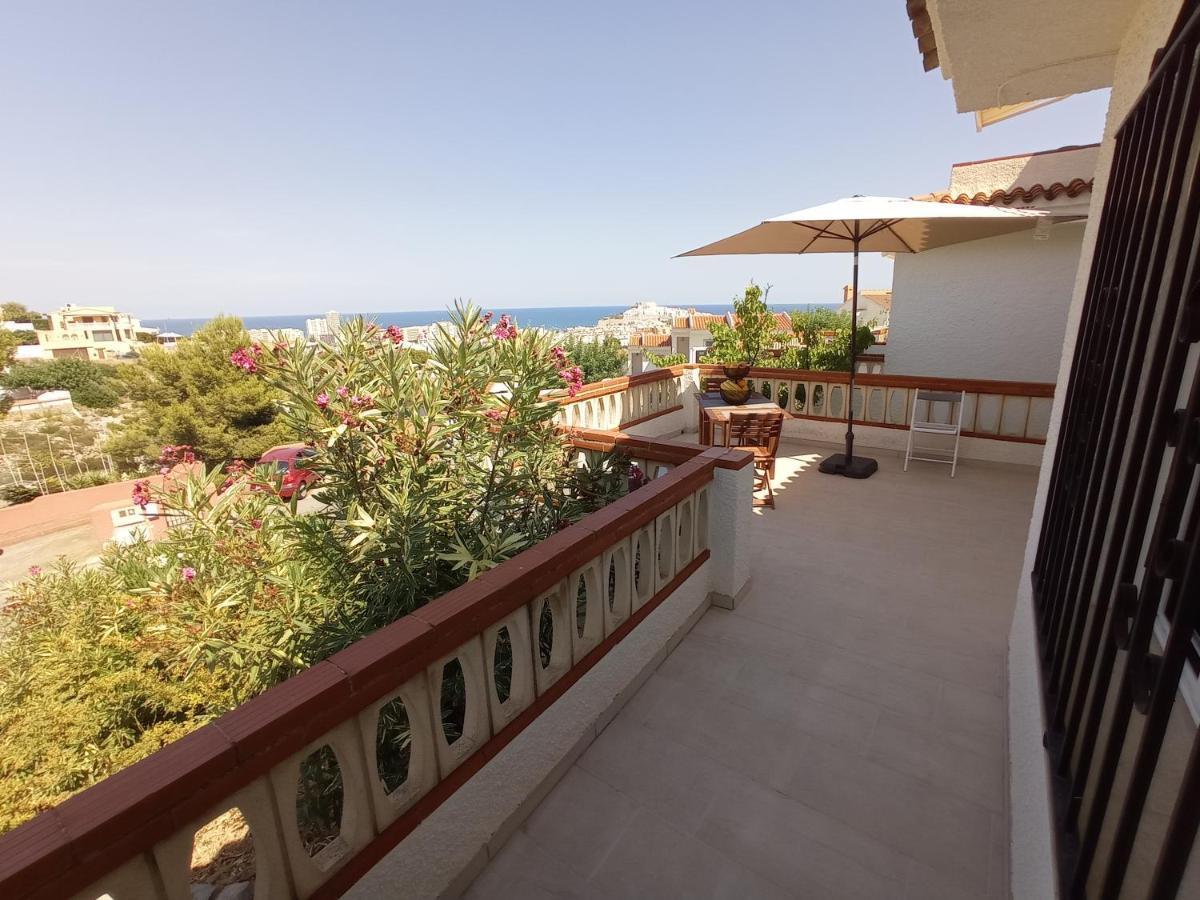 Charmant Appartement Avec Vue Sur Le Chateau De Peniscola Exterior photo